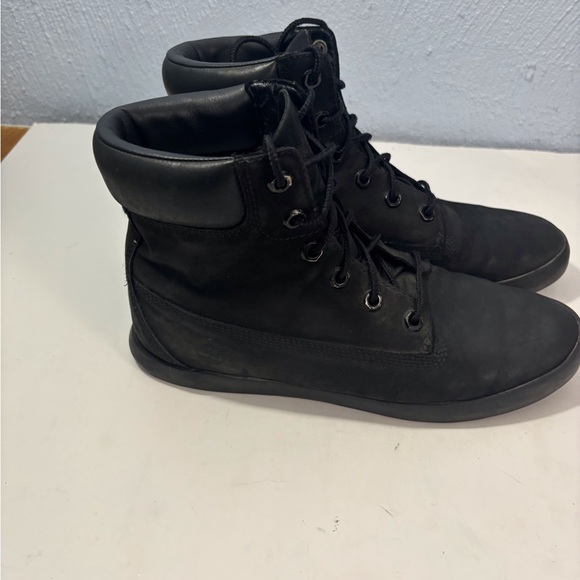 Timberland Black Ankle Leather Boots for Women SZ 8 Fastrack Lightweight - Picture 1 of 12